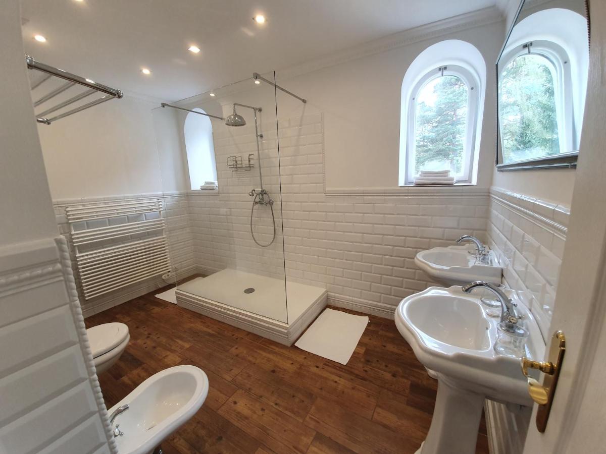Lesni Hotel Perslak Nová Bystřice Bagian luar foto