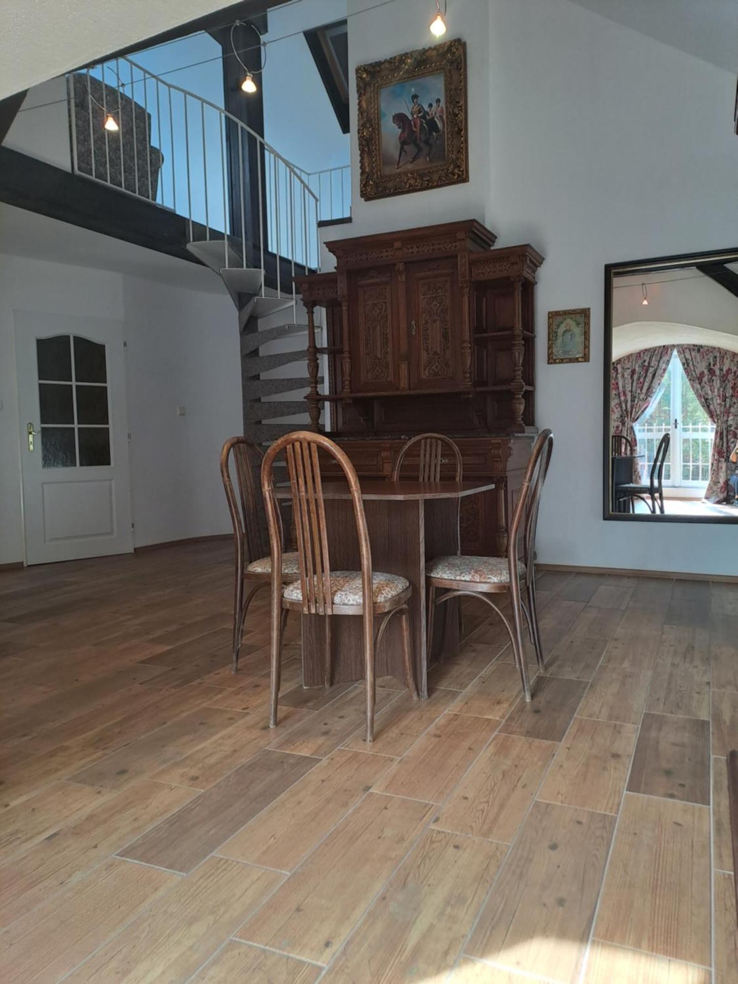 Lesni Hotel Perslak Nová Bystřice Bagian luar foto