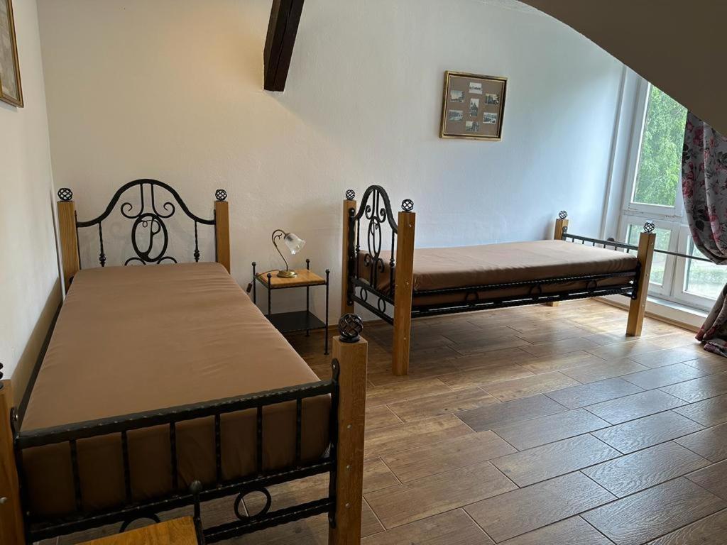 Lesni Hotel Perslak Nová Bystřice Bagian luar foto